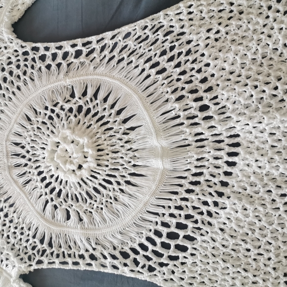 NWT Crochet Bikini CoverUp size 4-6 Small - Picture 3 of 6